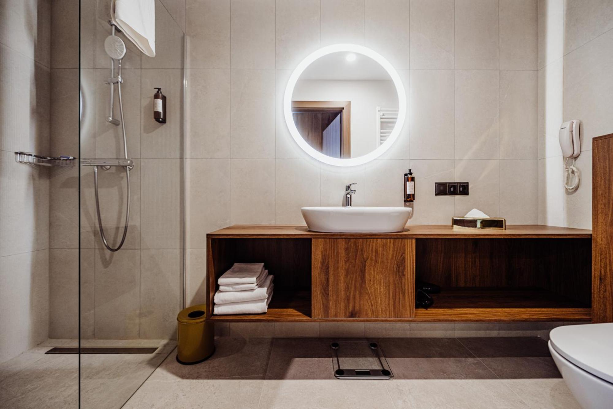 Elements Hotel&Spa Świeradów-Zdrój Dış mekan fotoğraf Bathroom